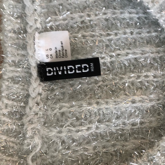 H&M sparkle sweater - Picture 2 of 4
